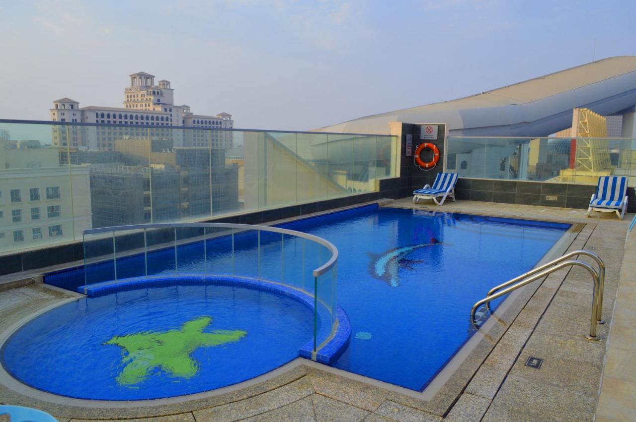 Tulip Al Barsha Hotel Apartment Dubai Exterior foto