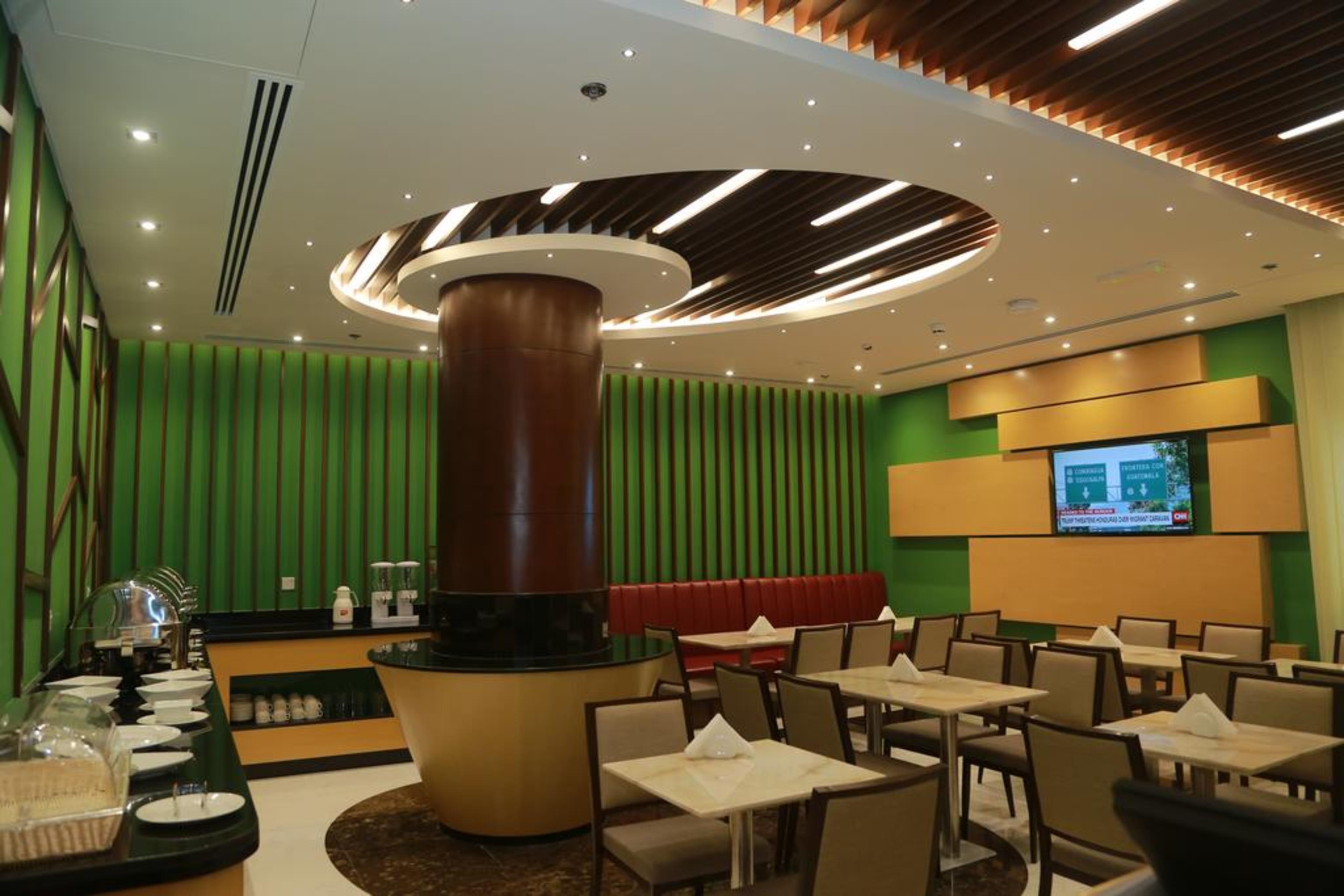 Tulip Al Barsha Hotel Apartment Dubai Exterior foto