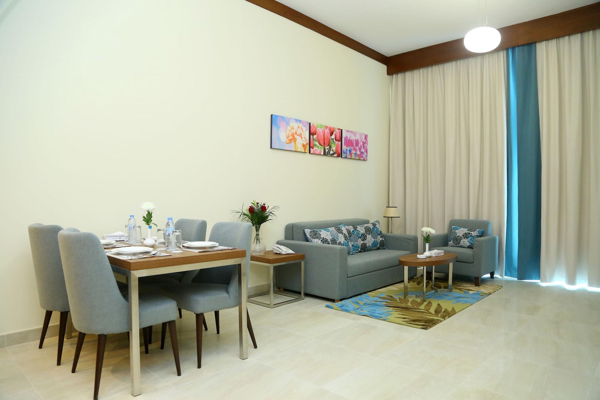 Tulip Al Barsha Hotel Apartment Dubai Exterior foto